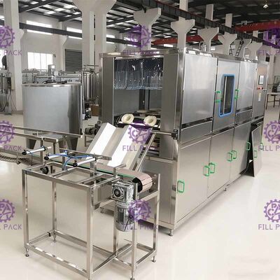 300BPH Automatyczna plastikowa butelka o pojemności 3 galonów 18,9 l Maszyna do napełniania butelkowanej wody dostawca