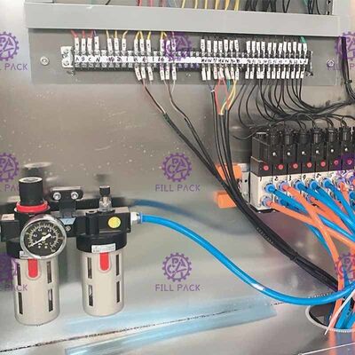 Automatyczna maszyna do napełniania wody pitnej o prędkości 300 rpm dostawca