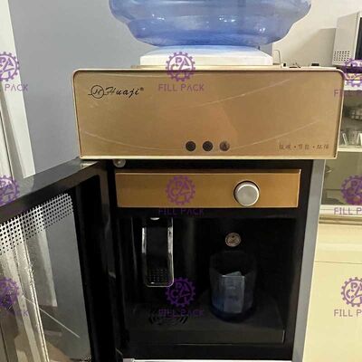 Podłogowy stojący gorący zimny 220v elektryczny dozownik wody pitnej ze sterylizatorem UV dostawca