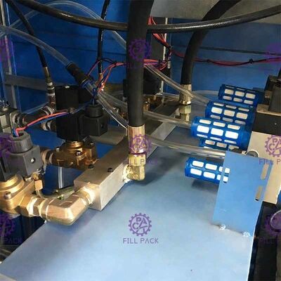 Ekran dotykowy 60BPH Maszyna do wydmuchiwania butelek z galonem dostawca