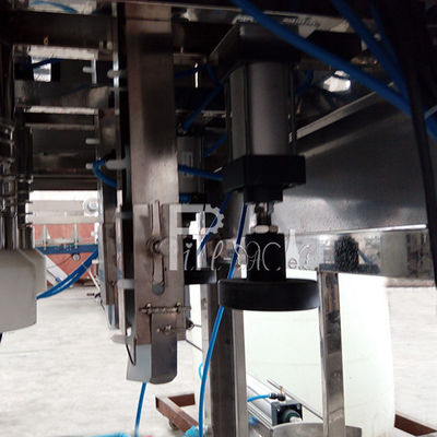 Sortowniki z dwoma nasadkami SUS304 300 BPH 5-litrowy wypełniacz do butelek dostawca