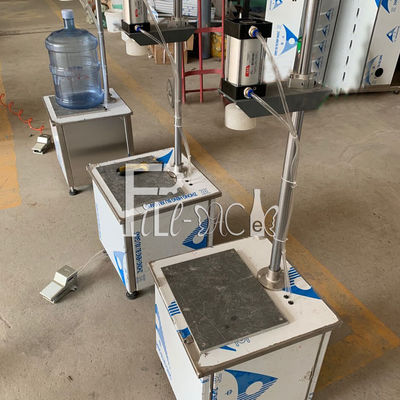 Automatyczna maszyna do zamykania butelek dla zwierząt domowych Gallon Plc 450mm dostawca